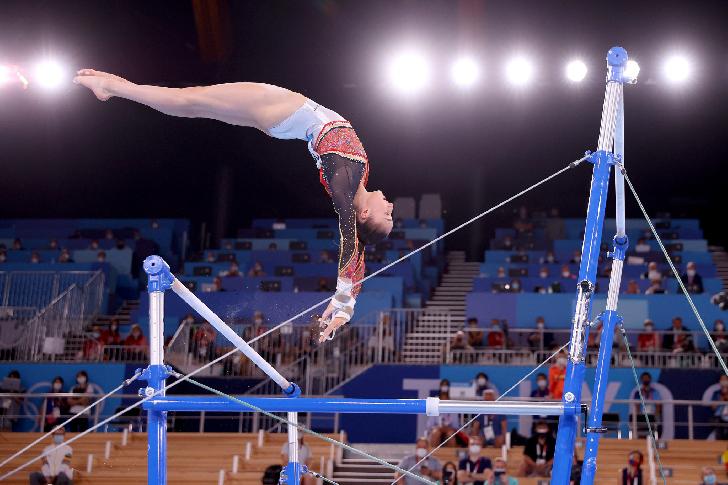 omvatten verfrommeld Array Olympische Spelen Tokyo 2020. Resultaten Turnen Brug met ongelijke leggers  vrouwen