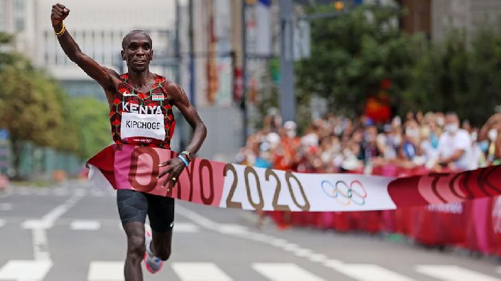 KIPCHOGE Eliud Olympic Champion 2020 Athletics-Marathon-men