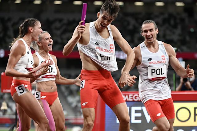  Olympic Champion 2020 Athletics-4 x 400 m Relay-mixed