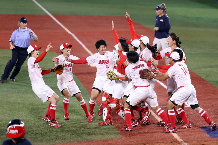  Olympic Champion 2020 Softball-women