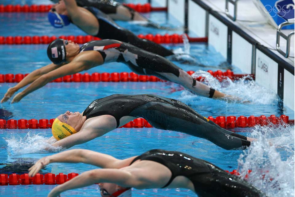 verhoging fragment Ambassadeur Olympische Spelen Londen 2012. Resultaten Zwemmen 4 x 100 m Wisselslag  Estafette vrouwen